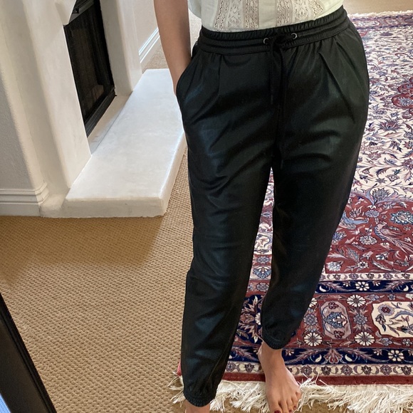 Zara faux leather jogger style trousers like new - Picture 2 of 8